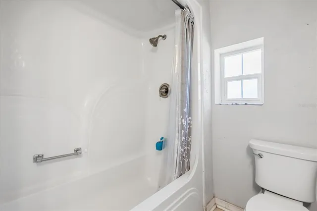 $269,000 | 625 King Street, Eustis, FL 32726