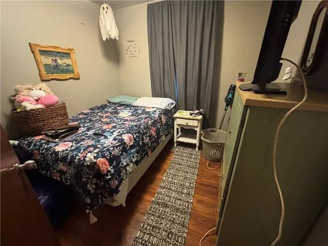 $130,000 | 407 East 3rd Street, Creighton, MO 64739