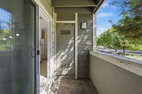 $355,000 | 82 Castlebridge Drive, San Jose, CA 95116