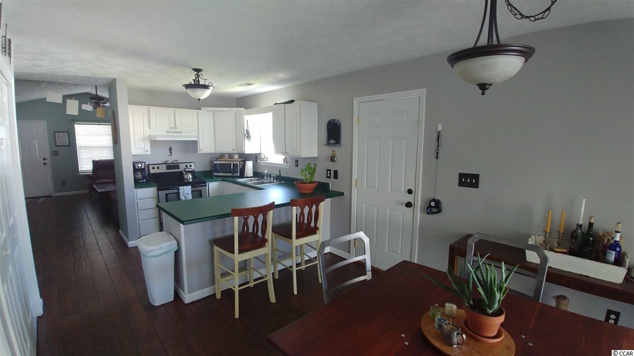 2006 Acacia Lane Murrells Inlet, SC 29576 - Photo 11 of 31 Gallery Image 11