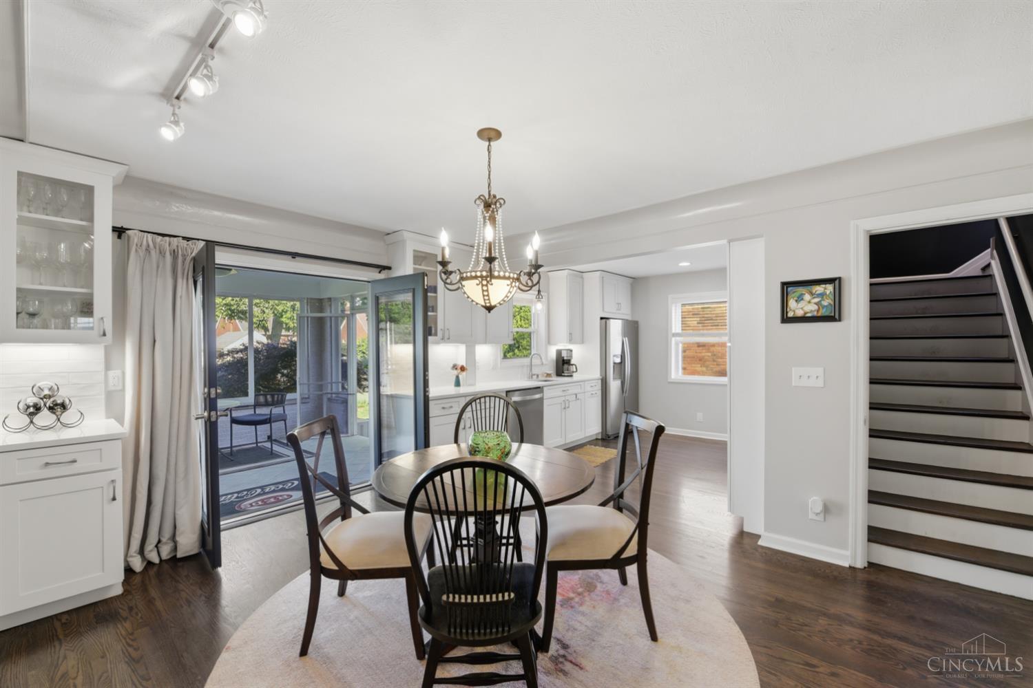 7237 Garden Road Cincinnati, OH 45236 - Photo 14 of 72