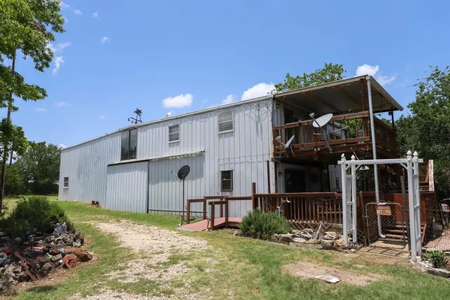 $295,000 | 1246 Lifestyle Lane, McGregor, TX 76657