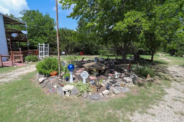 $295,000 | 1246 Lifestyle Lane, McGregor, TX 76657