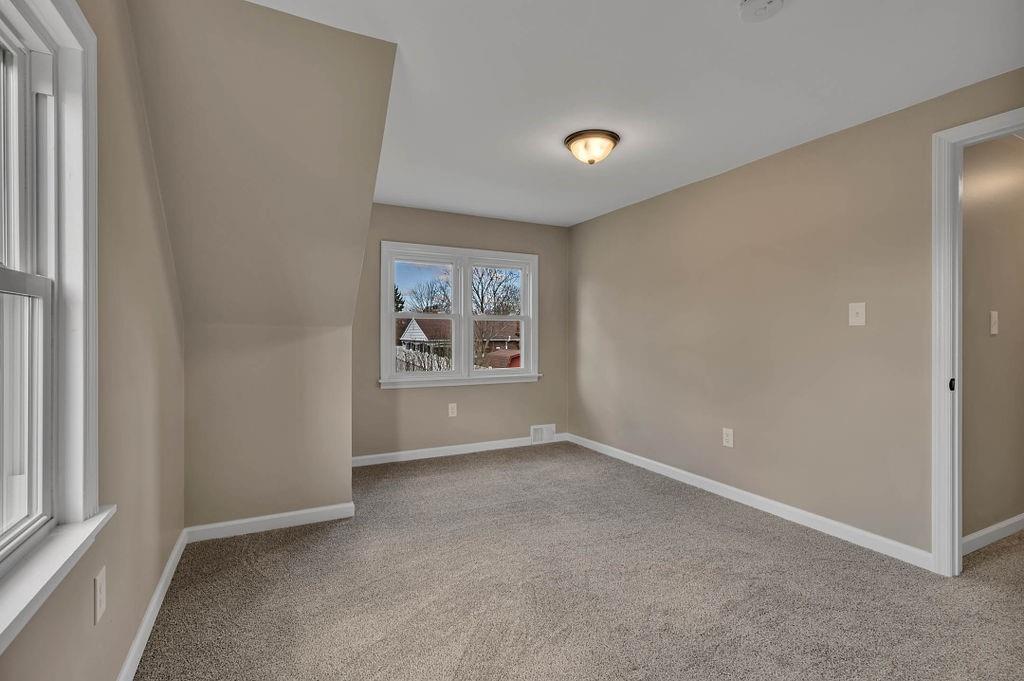 1795 Zehnder Road Ambridge, PA 15003 - Photo 12 of 19 Gallery Image 12