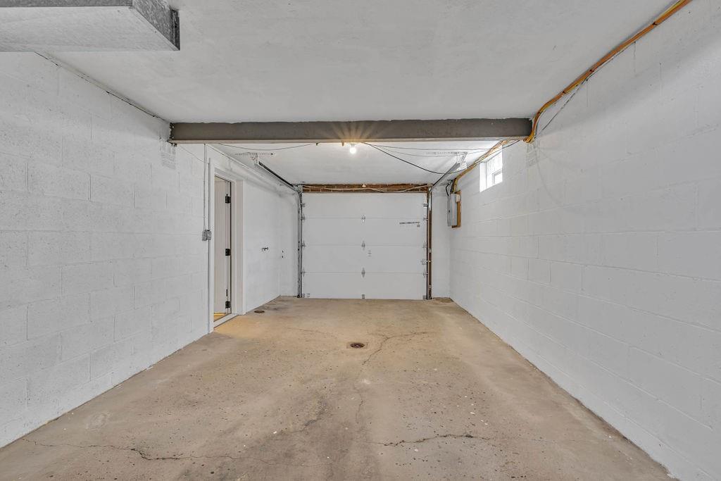 1795 Zehnder Road Ambridge, PA 15003 - Photo 17 of 19 Gallery Image 17