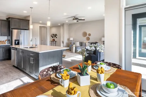 $594,900 | 10705 Northeast 99th Avenue, Vancouver, WA 98662