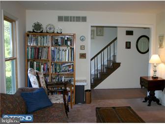 316 Lafayette Road Coatesville, PA 19320 - Photo 3 of 12 Living Room
