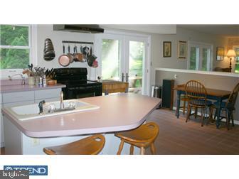 316 Lafayette Road Coatesville, PA 19320 - Photo 7 of 12 Kitchen