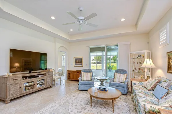 $385,000 | 984 Pembroke Point Way, Sun City Center, FL 33573