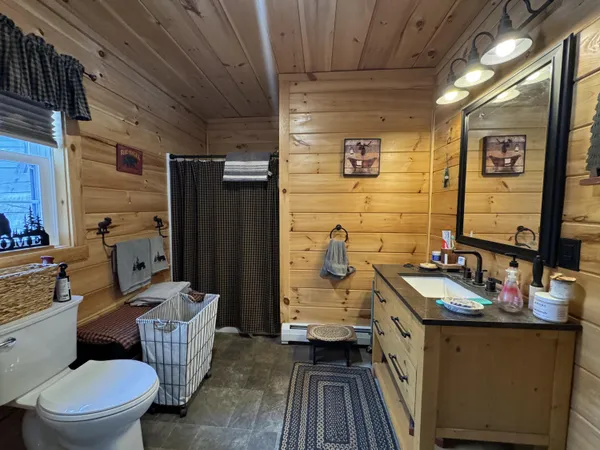 $1,200,000 | 8-40 Durgin Farm Road, Limington, ME 04049