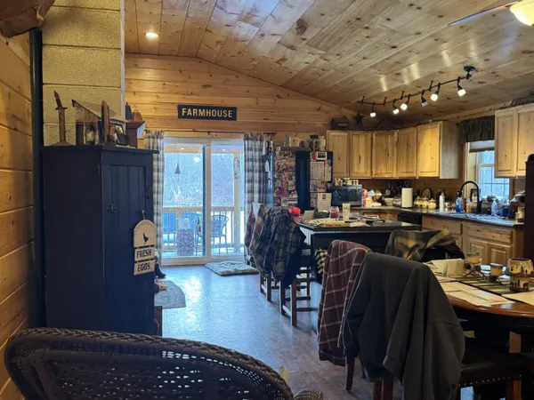 $1,200,000 | 8-40 Durgin Farm Road, Limington, ME 04049