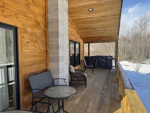 $1,200,000 | 8-40 Durgin Farm Road, Limington, ME 04049