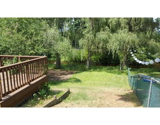 196 Marmon Street Springfield, MA 01129 - Photo 16 of 17 Gallery Image 16