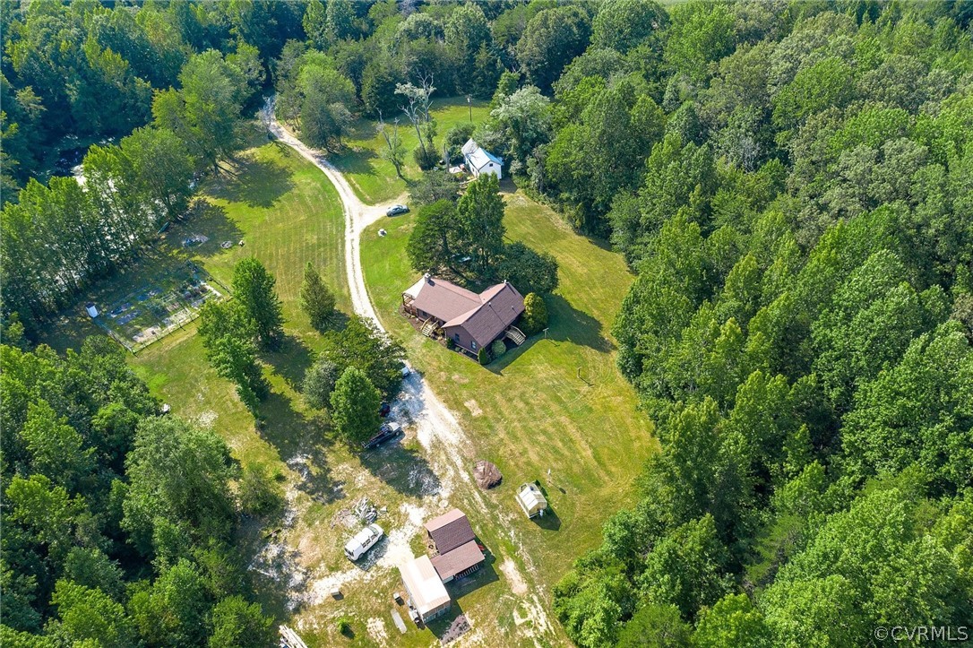 4895 Old Fredericksburg Road Gum Spring, VA 23065 - Photo 38 of 46