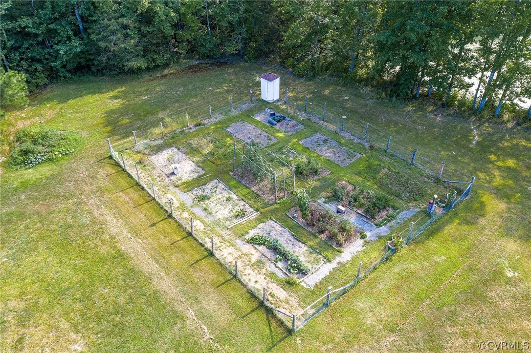 4895 Old Fredericksburg Road Gum Spring, VA 23065 - Photo 41 of 46