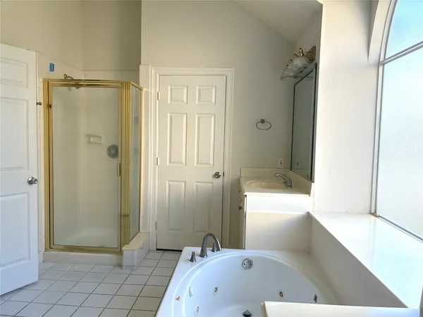 $2,700 | 2203 Summer Bay Court, Sugar Land, TX 77478