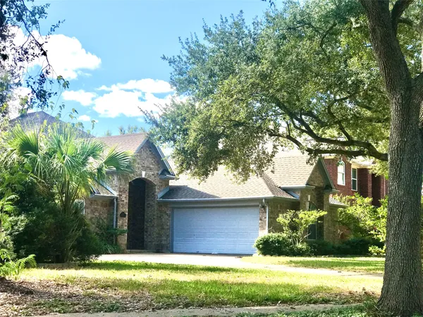 $2,700 | 2203 Summer Bay Court, Sugar Land, TX 77478