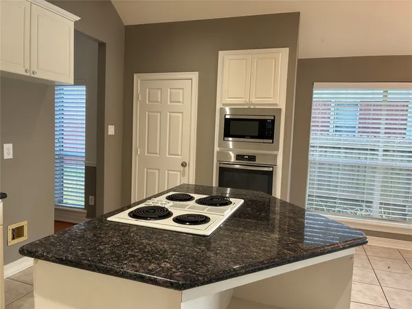 $2,700 | 2203 Summer Bay Court, Sugar Land, TX 77478