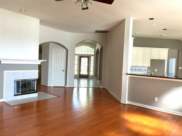 $2,700 | 2203 Summer Bay Court, Sugar Land, TX 77478