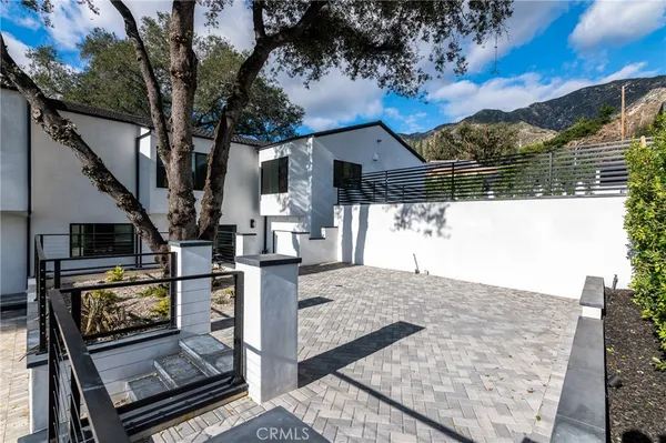 $3,945,000 | 3011 Frances Avenue, La Crescenta, CA 91214