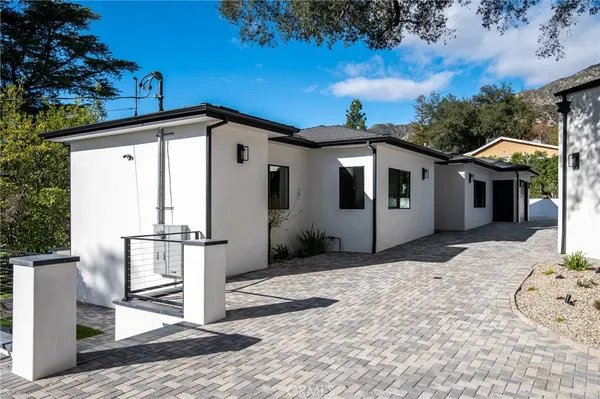 $3,945,000 | 3011 Frances Avenue, La Crescenta, CA 91214