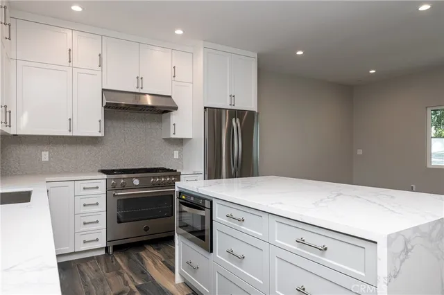 $4,195,000 | 3011 Frances Avenue, La Crescenta, CA 91214