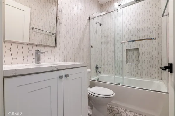 $3,945,000 | 3011 Frances Avenue, La Crescenta, CA 91214
