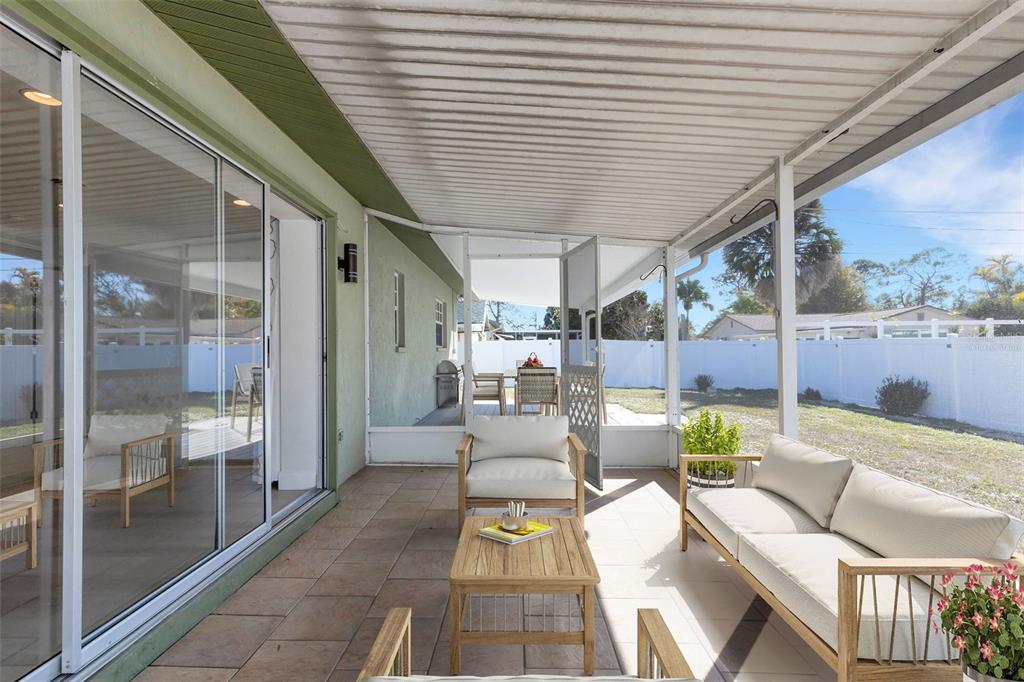 3856 Tarpon Road Venice, FL 34293 - Photo 43 of 53 a outdoor space with furniture