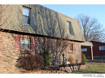 806 James Street Waterloo, IL 62298 - Photo 2 of 15 Gallery Image 2