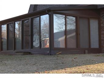 806 James Street Waterloo, IL 62298 - Photo 4 of 15 Gallery Image 4