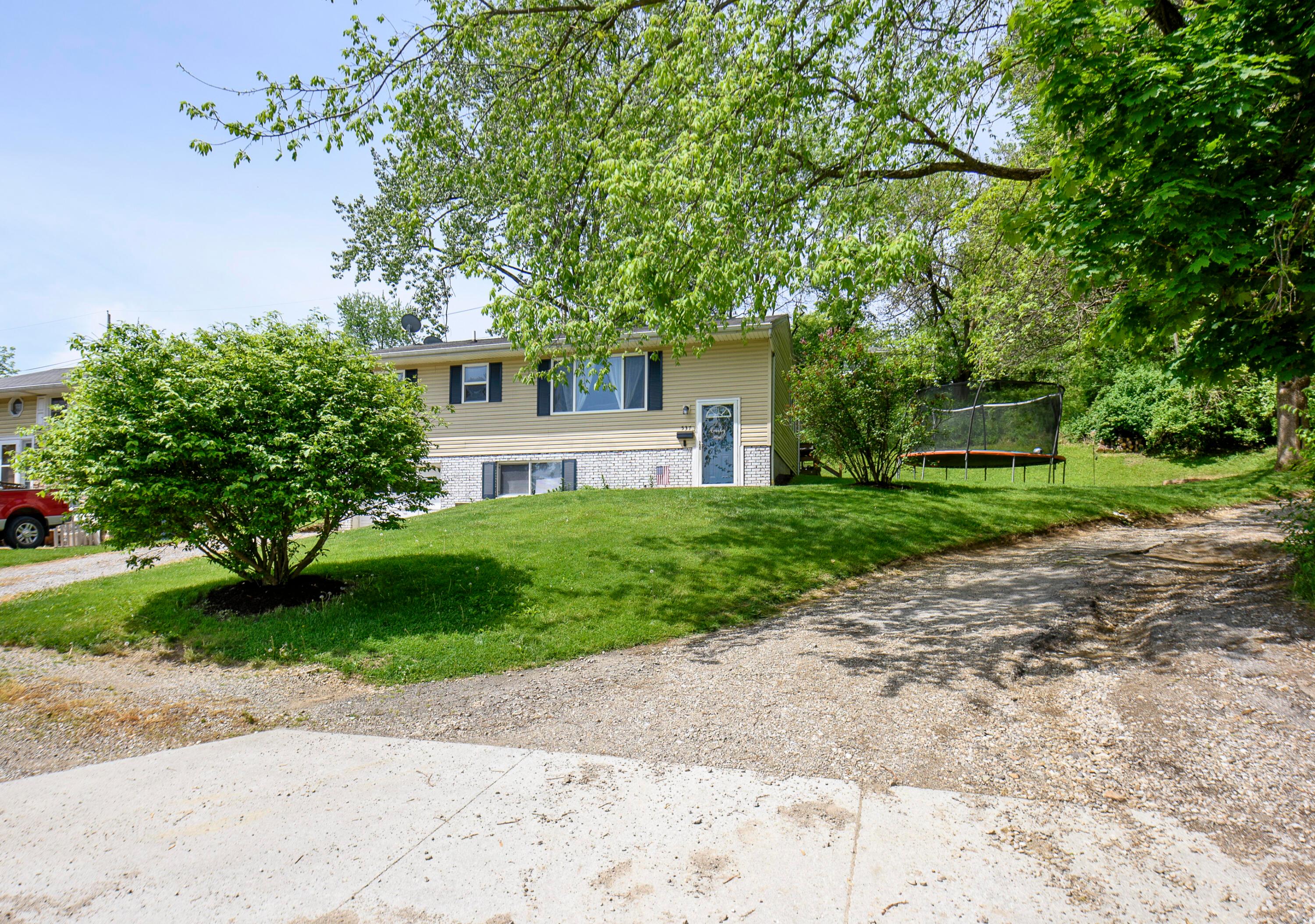 537 Brumfield Road Lancaster, OH 43130 - Photo 26 of 36 Front