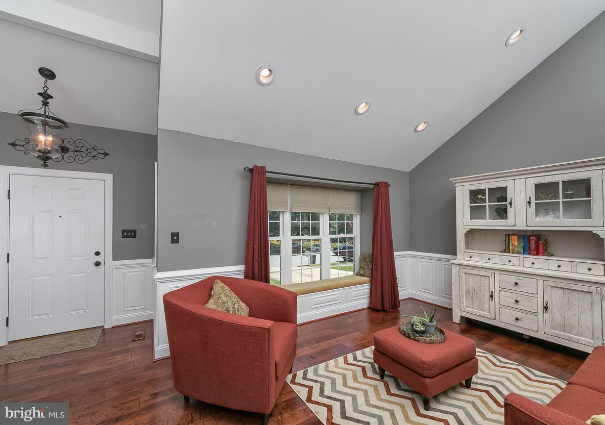 4608 Vicky Road Baltimore, MD 21236 - Photo 4 of 30 a living room with furniture and a wooden floor