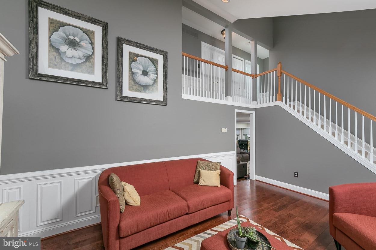 4608 Vicky Road Baltimore, MD 21236 - Photo 6 of 30 a living room with furniture
