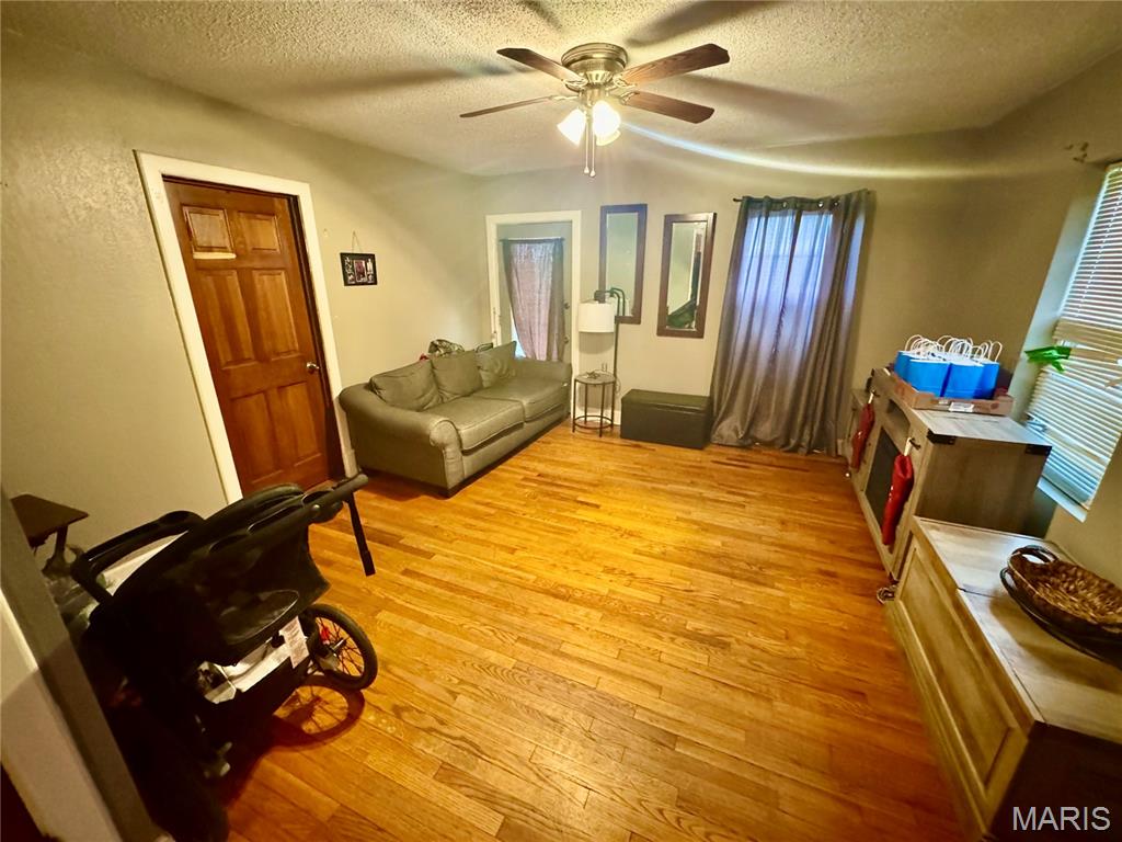 132 North Old St Louis Road Hartford, IL 62048 - Photo 16 of 24 Gallery Image 16