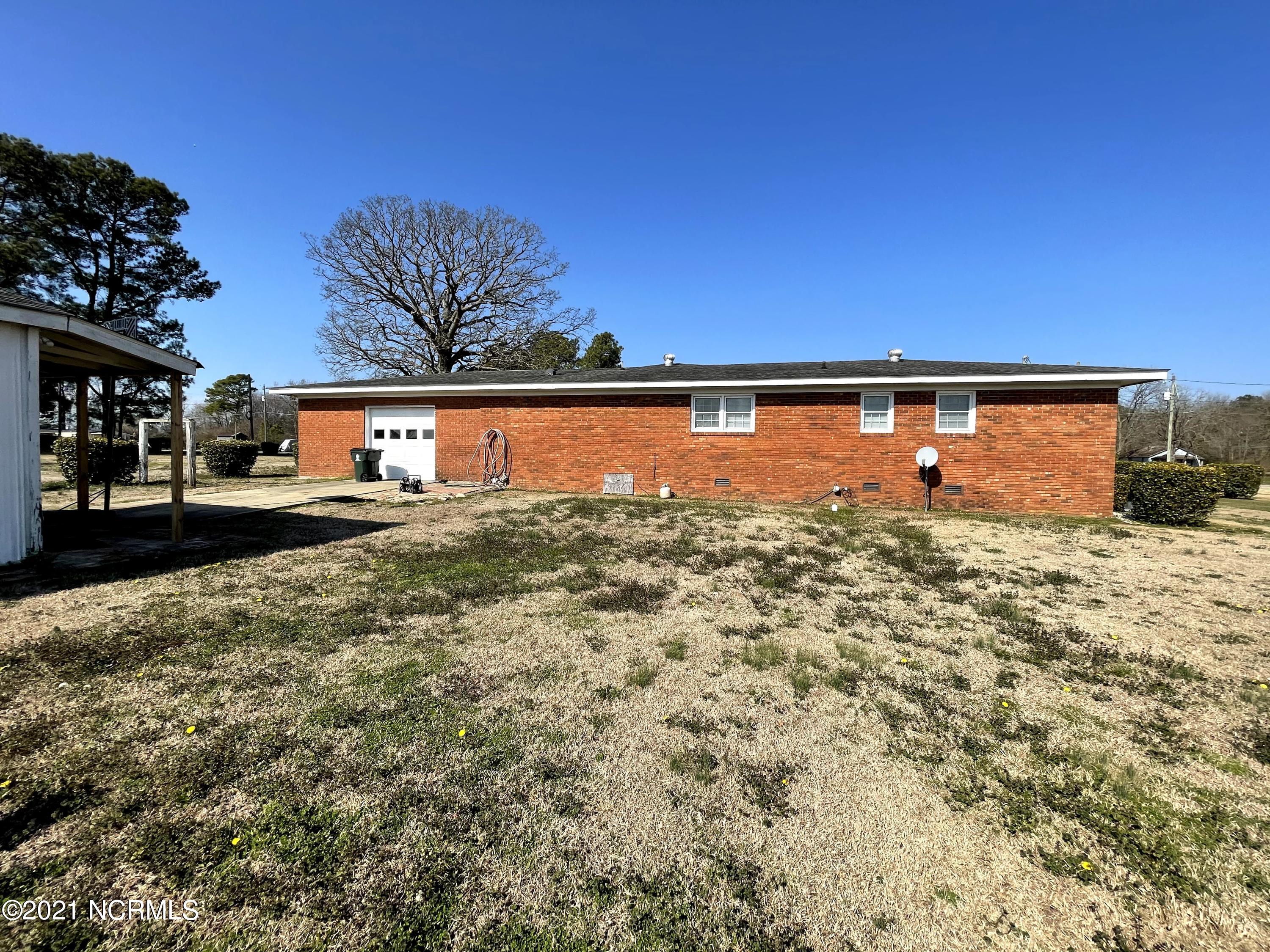 633 Waller Road Mount Olive, NC 28365 - Photo 19 of 23 IMG_2685