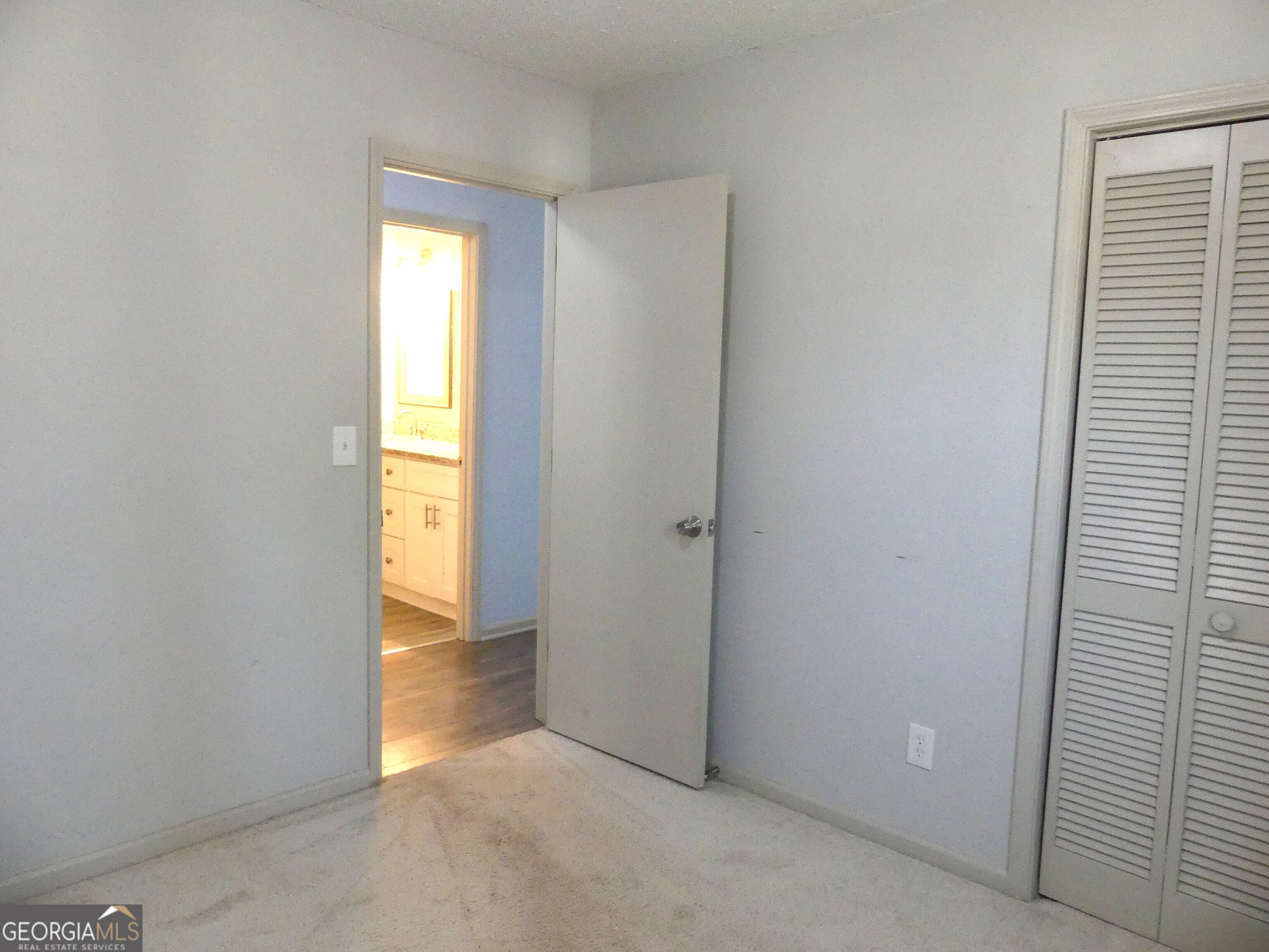 185 Stancil Drive Toccoa, GA 30577 - Photo 32 of 36 a view of an empty room with a window
