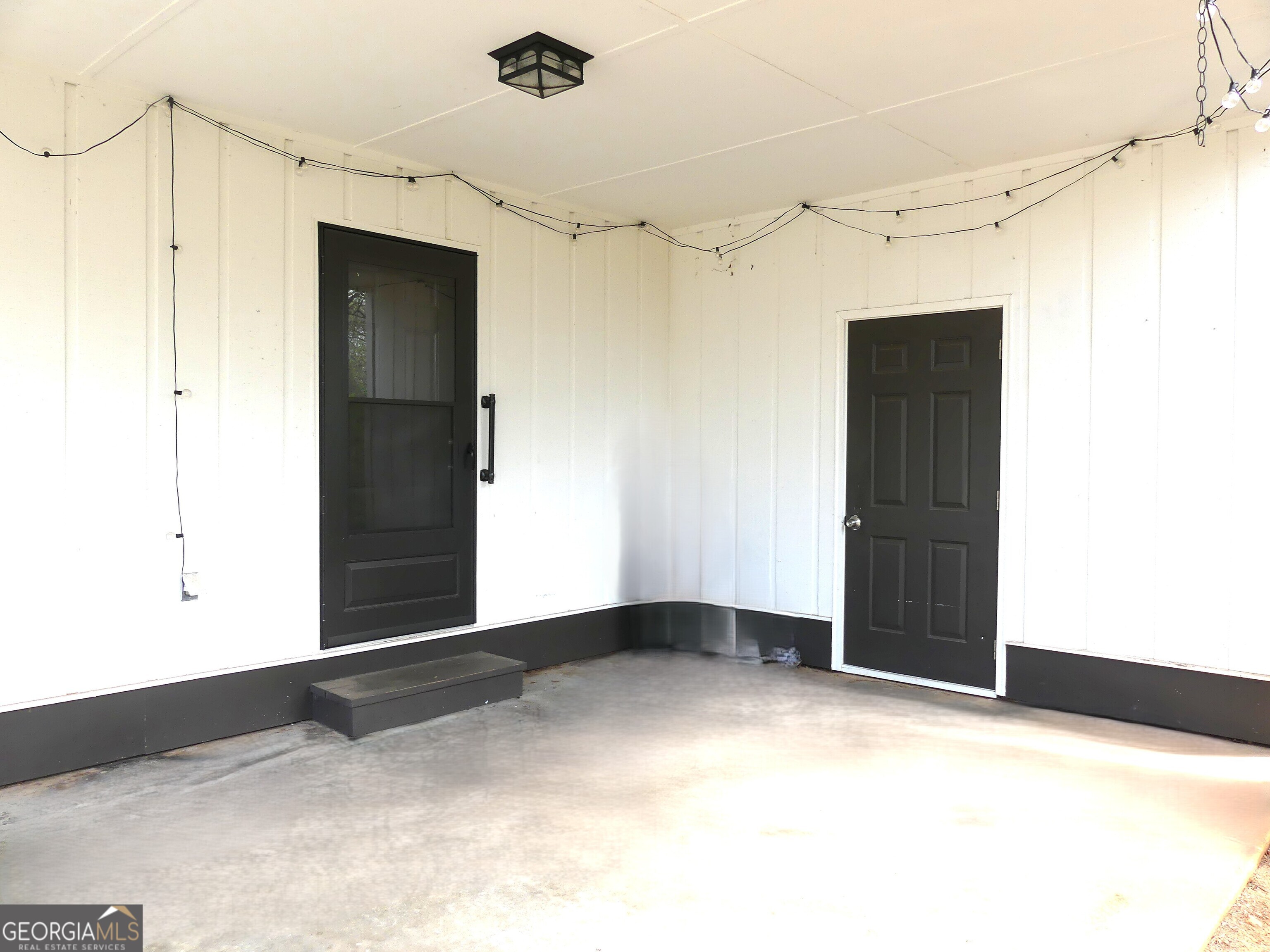 185 Stancil Drive Toccoa, GA 30577 - Photo 6 of 36 a view of an empty room