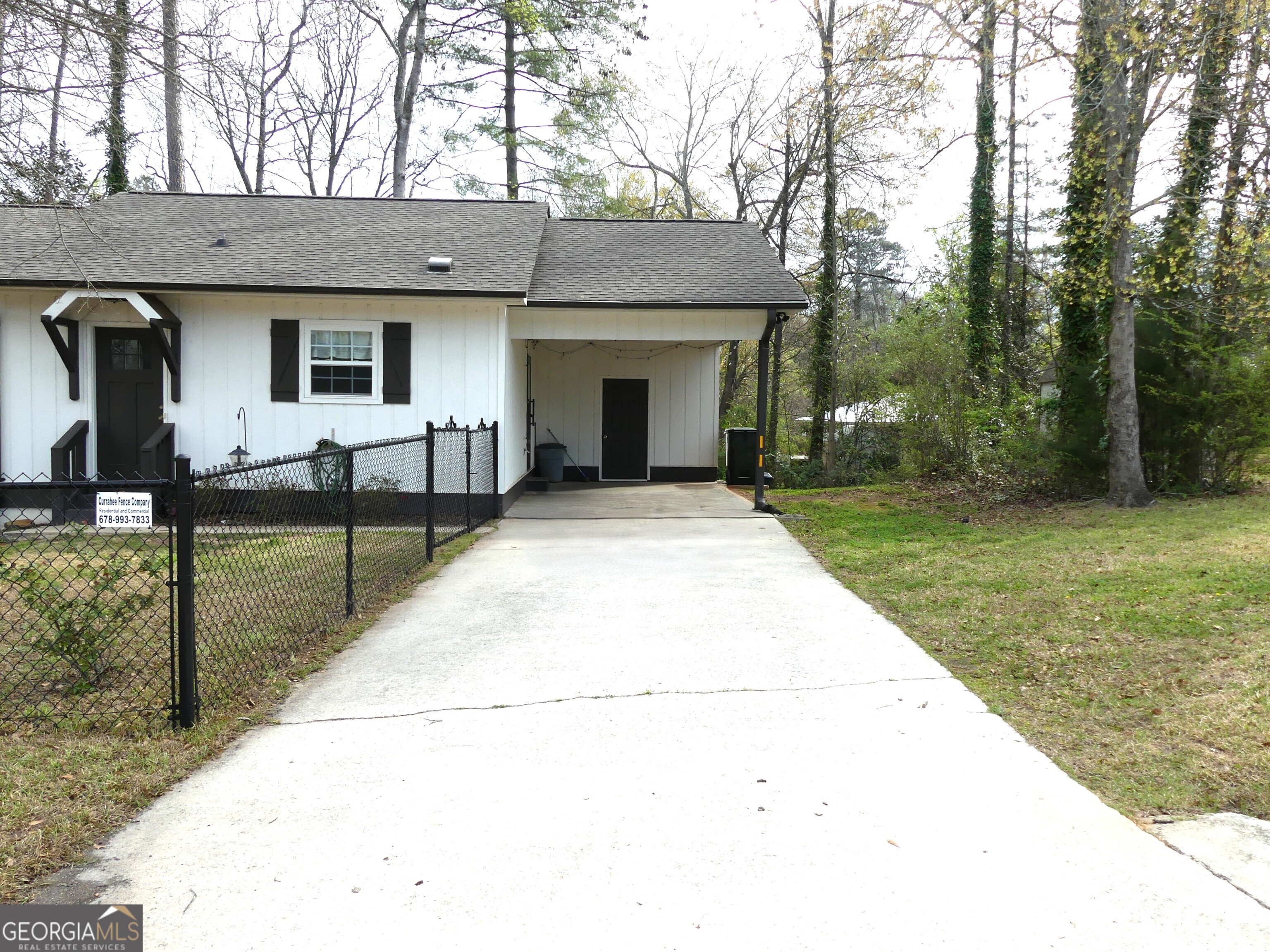 185 Stancil Drive Toccoa, GA 30577 - Photo 7 of 36 a view of a house with backyard