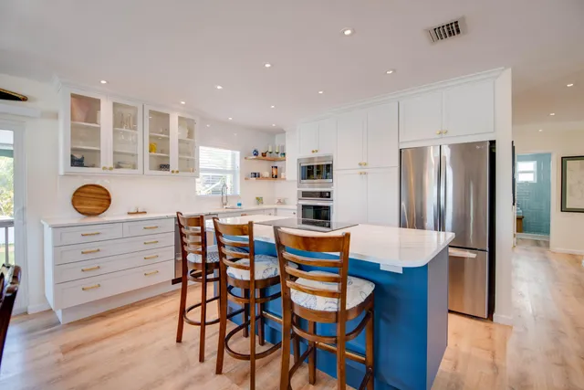 $837,500 | 29115 Rose Drive, Big Pine Key, FL 33043