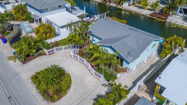 $837,500 | 29115 Rose Drive, Big Pine Key, FL 33043
