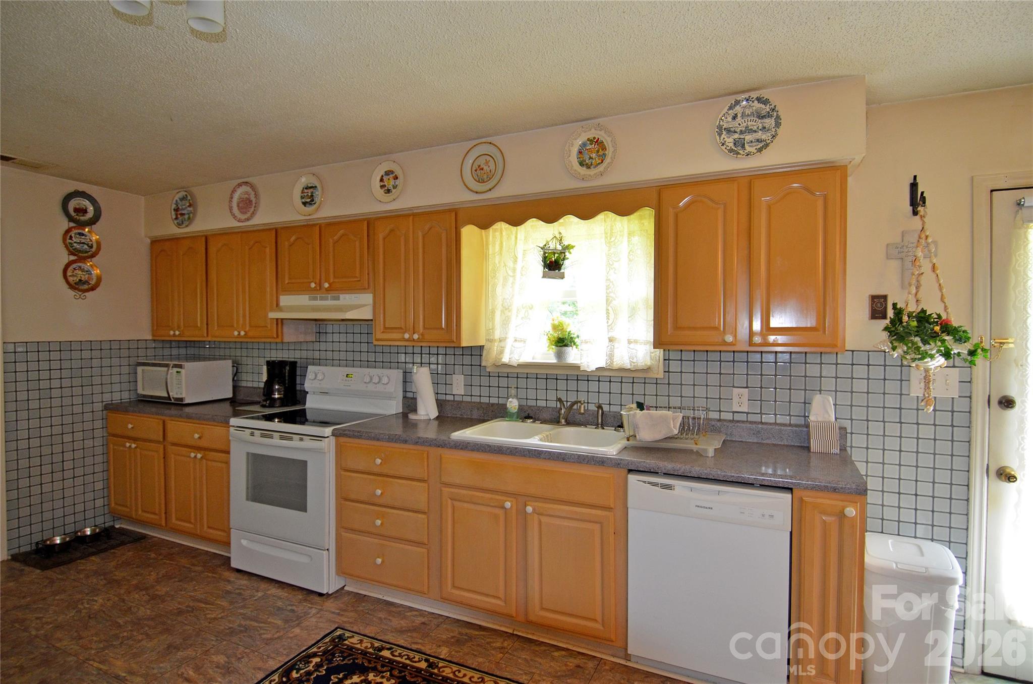 848 Deer Park Road Nebo, NC 28761 - Photo 23 of 33