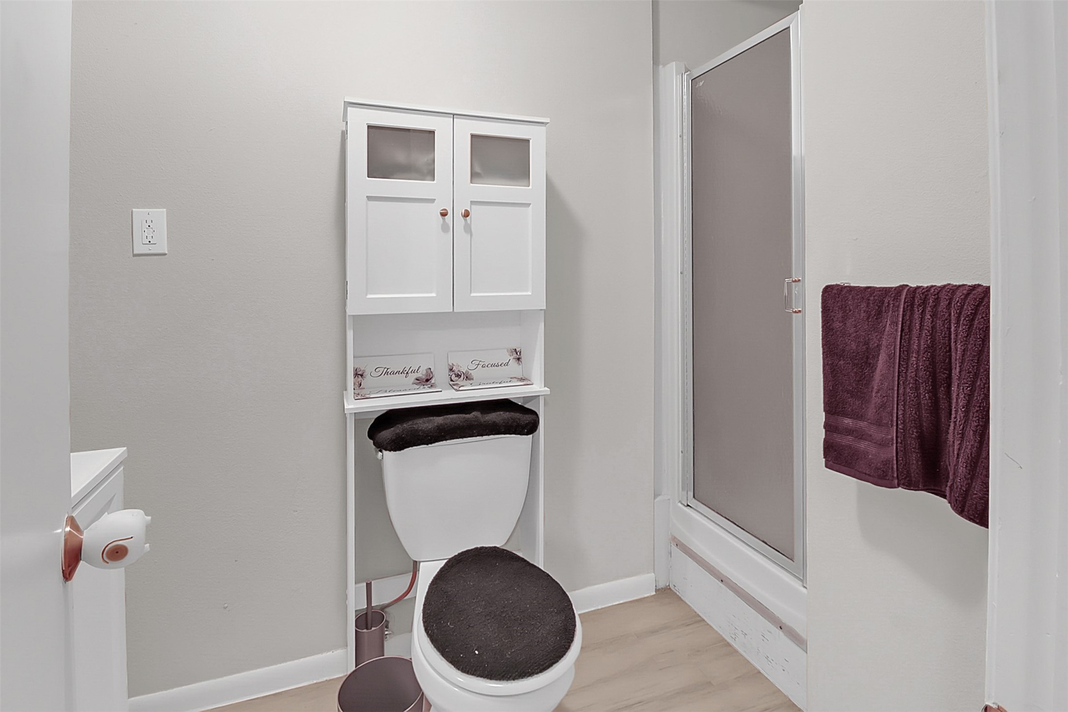 110 South 9th Street Highlands, TX 77562 - Photo 13 of 22 a bathroom with a sink and a toilet