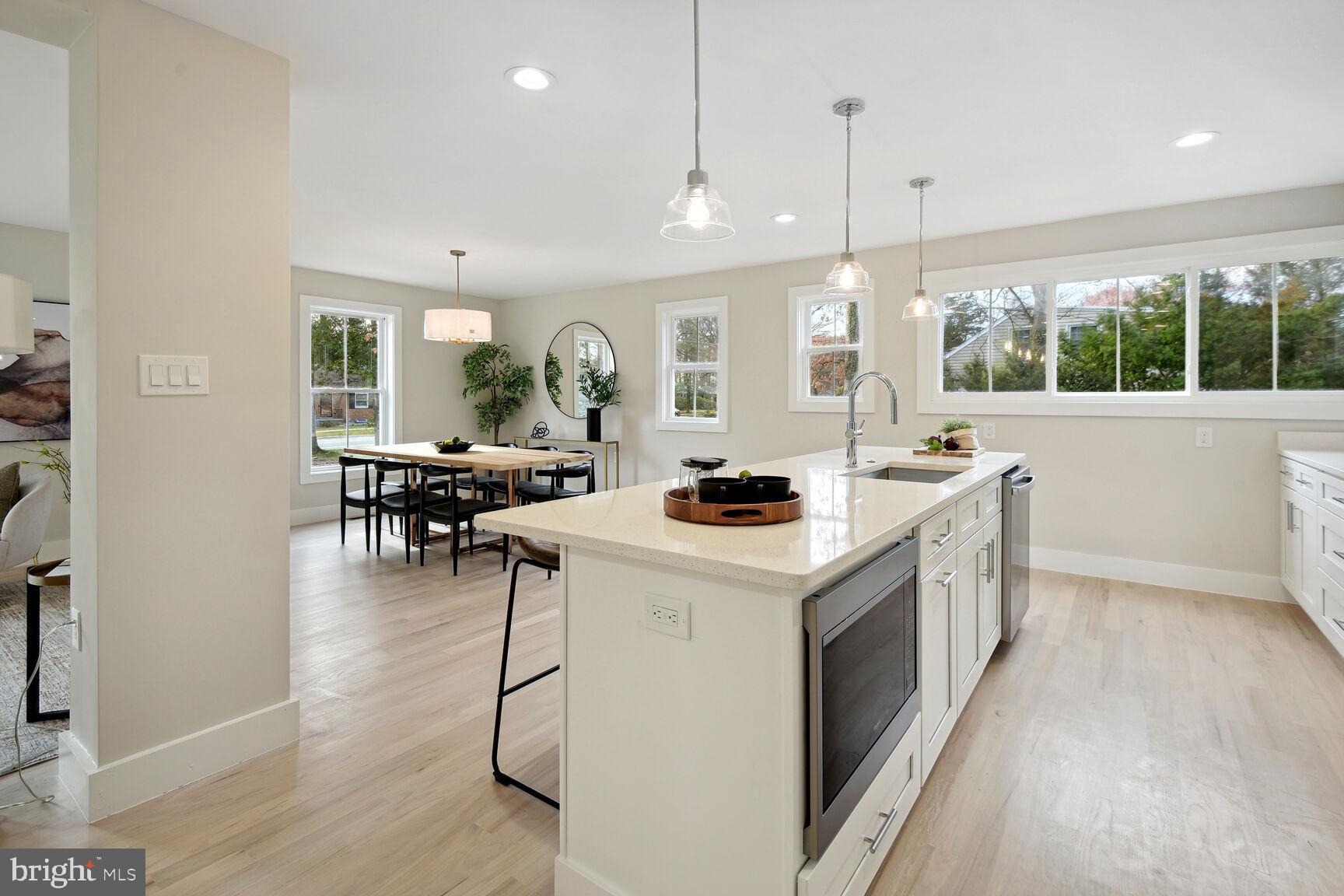 1256 Cresthaven Drive Silver Spring, MD 20903 - Photo 11 of 26