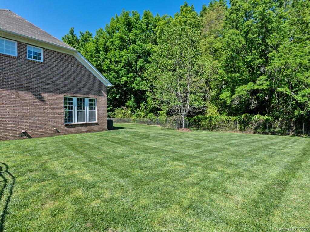 11210 Wheat Ridge Road Charlotte, NC 28277 - Photo 18 of 47 Gallery Image 18
