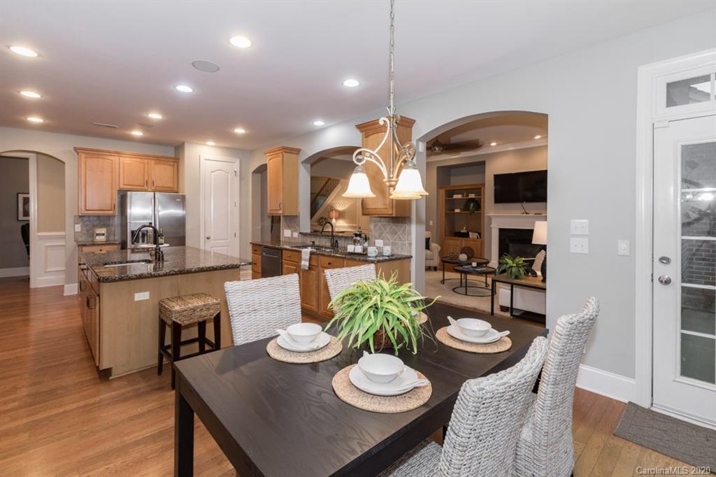 11210 Wheat Ridge Road Charlotte, NC 28277 - Photo 3 of 47 Gallery Image 3