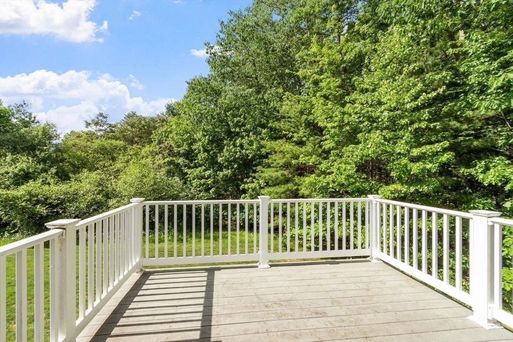 25 Flagstone Way, Unit 25 Windham, NH 03087 - Photo 15 of 32