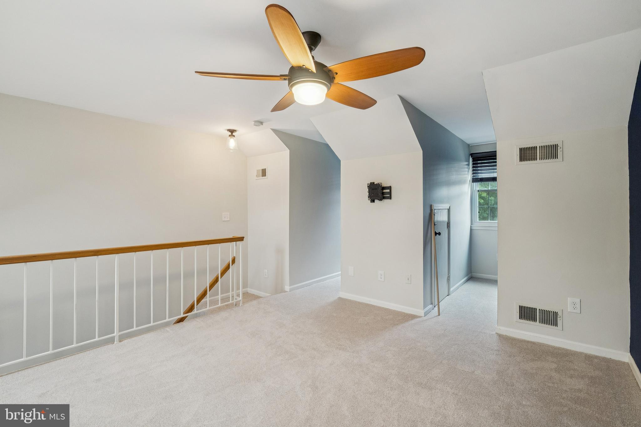 8482 Springfield Oaks Drive Springfield, VA 22153 - Photo 20 of 27 Gallery Image 20
