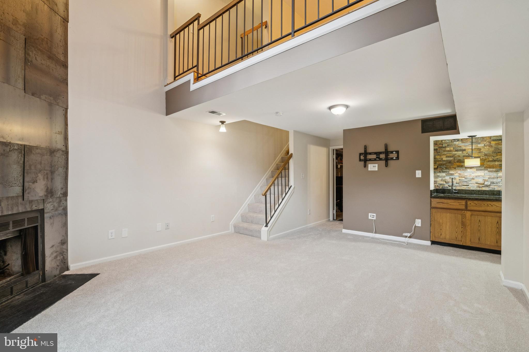 8482 Springfield Oaks Drive Springfield, VA 22153 - Photo 23 of 27 Gallery Image 23