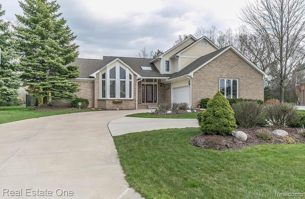 3631 Aynsley Drive Rochester Hills, MI 48306 - Photo 1 of 40