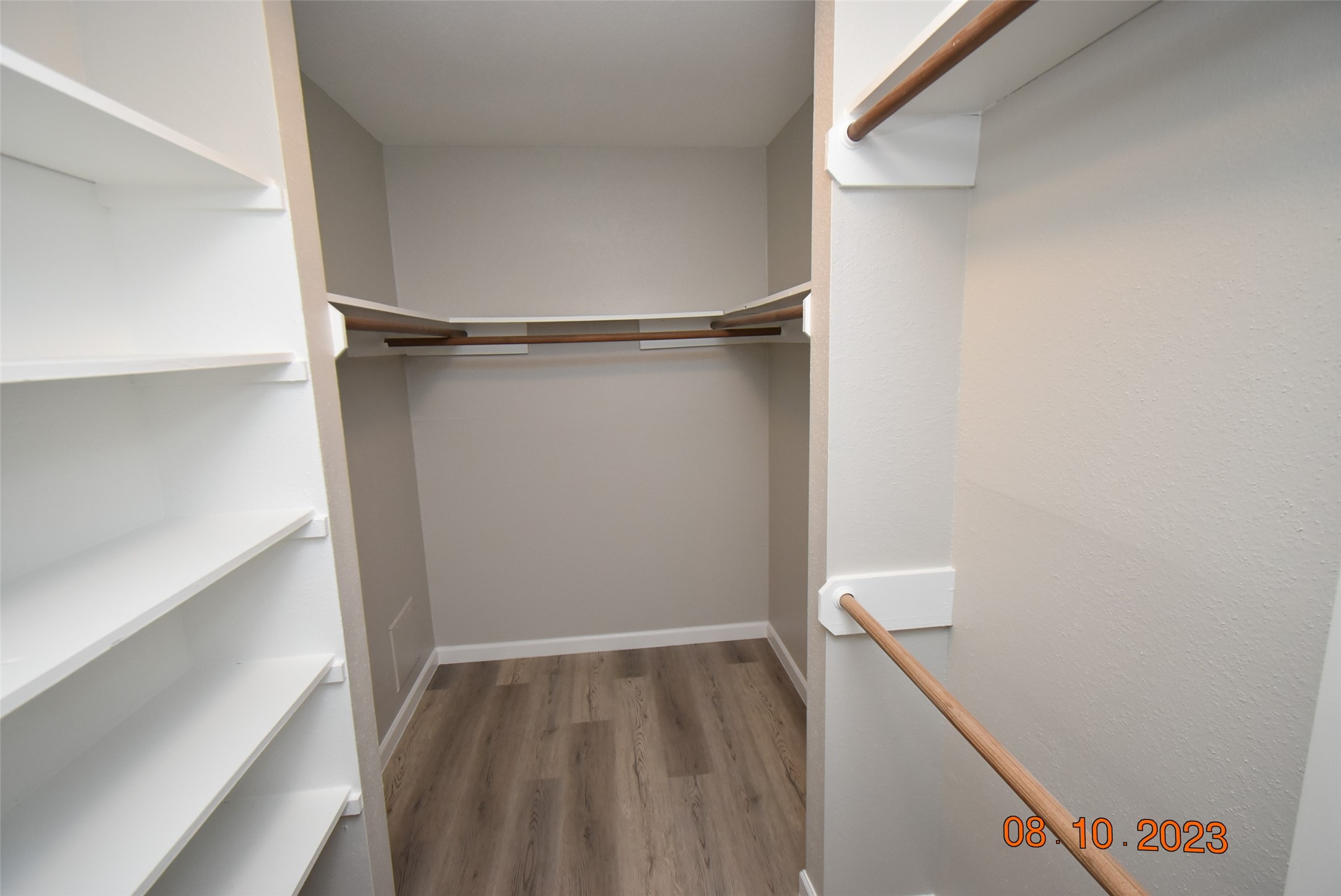 16702 Sheet Bend Way Friendswood, TX 77546 - Photo 16 of 22 a view of walk in closet